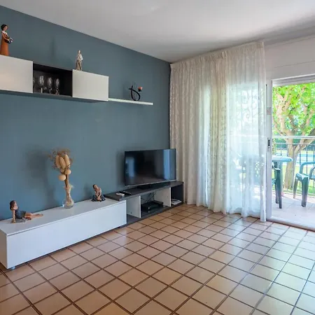 Homeholidaysrentals Space Apartment Calella